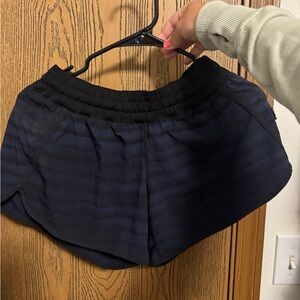 Lululemon Hotty hot short 4” inseam